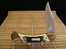 SCHRADE+ USA UNCLE HENRY LB8 PAPA BEAR LOCKBACK FOLDING POCKET KNIFE W/BOX, SHEATH, SLEEVE & PAPERS SCHRADE+ USA UNCLE HENRY LB8 PAPA BEAR LOCKBACK FOLDING POCKET KNIFE W/BOX, SHEATH, SLEEVE & PAPERS