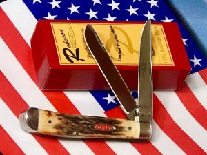 Robeson (Pocket Eze ) By Queen, Exclusive One of 200 Trapper w/ Great Stag Handles -NOS w/ Box