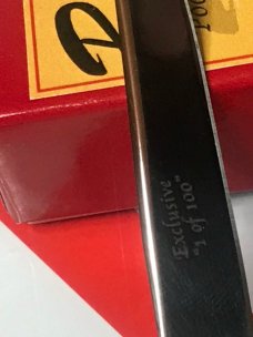 Robeson (Pocket Eze ) By Queen, Exclusive One of 200 Trapper w/ Great Stag Handles -NOS w/ Box Robeson (Pocket Eze ) By Queen, Exclusive One of 200 Trapper w/ Great Stag Handles -NOS w/ Box