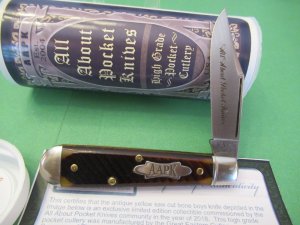 Great Eastern Antique Yellow Saw Cut 2018 AAPK Knife Pattern # 141118