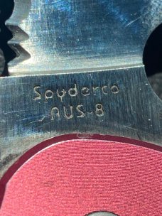 Spyderco Salsa Red handle Single Blade Made In Tapie Tiawan Spyderco Salsa Red handle Single Blade Made In Tapie Tiawan