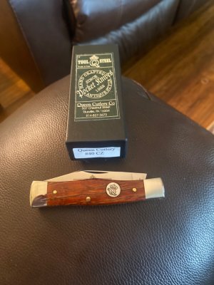 New Queen Cutlery #40 CZ PH-D2 Wood Handles With Nickel Silver bolster & 2 Blades New In Box