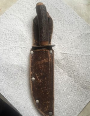 OLD RUGGED HAND MADE DAGGER