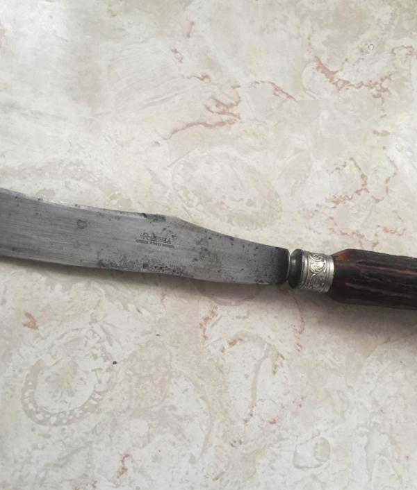 RUSSELL GREEN RIVER WORKS BOWIE FUR TRADE 3 PIECES CARVING
