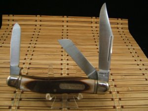 SCHRADE OLD TIMER 858 LUMBERJACK USA LG. TRIPLRE BLADE STOCKMAN FOLDING POCKET KNIFE MINT CONDITION 