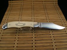 SCHRADE USA SC500 SCRIMSHAW FIGHTING BISON BUFFALO LINER LOCK CARBON STEEL FOLD POCKET KNIFE UNUSED SCHRADE USA SC500 SCRIMSHAW FIGHTING BISON BUFFALO LINER LOCK CARBON STEEL FOLD POCKET KNIFE UNUSED