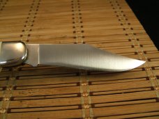 SCHRADE USA SC500 SCRIMSHAW FIGHTING BISON BUFFALO LINER LOCK CARBON STEEL FOLD POCKET KNIFE UNUSED SCHRADE USA SC500 SCRIMSHAW FIGHTING BISON BUFFALO LINER LOCK CARBON STEEL FOLD POCKET KNIFE UNUSED