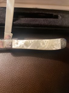 New Case XX USA 9207 SS Gorgeous Handles With Scrolled Bolsters & Two Stainless Steel Blades NIB New Case XX USA 9207 SS Gorgeous Handles With Scrolled Bolsters & Two Stainless Steel Blades NIB