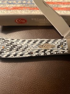 New Case XX Bose White & Black Carbon Fiber Weave Smooth Back Pocket TB101546SS New In Box New Case XX Bose White & Black Carbon Fiber Weave Smooth Back Pocket TB101546SS New In Box