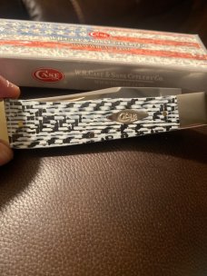 New Case XX Bose White & Black Carbon Fiber Weave Smooth Back Pocket TB101546SS New In Box New Case XX Bose White & Black Carbon Fiber Weave Smooth Back Pocket TB101546SS New In Box
