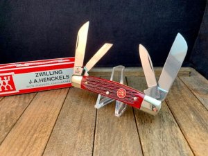 Henckels Made by Boker Red Pin Feather Jigged 4 Blade Congress