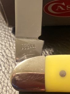 1976 Case XX 03244 Yellow Handle pocket knife With two blades 1976 Case XX 03244 Yellow Handle pocket knife With two blades