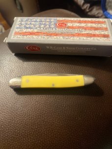 1976 Case XX 03244 Yellow Handle pocket knife With two blades 1976 Case XX 03244 Yellow Handle pocket knife With two blades