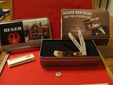 Case Commemorative "Ruger Red Barn" Trapper 2005 