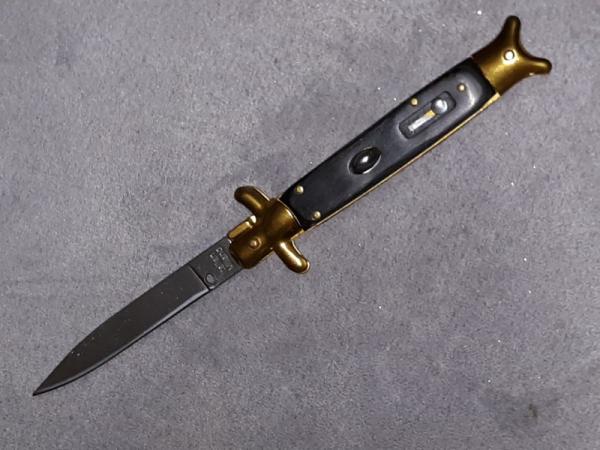 Asian stiletto Asian stiletto