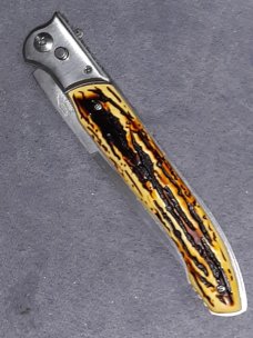 Asian switchblade Asian switchblade