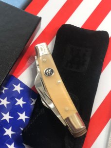 Vintage J A Henckels Buffalo Horn 4 Blade Congress Pocket Knife w/ Black Twin Shield +Orig Box & COA Vintage J A Henckels Buffalo Horn 4 Blade Congress Pocket Knife w/ Black Twin Shield +Orig Box & COA