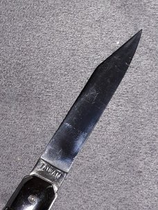 Asian switchblade Asian switchblade