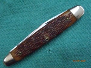 Queen  Cutlery  *sideways Q* 1946-48 Brown bone 