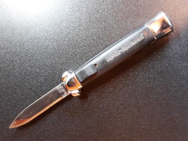 Vintage Bell super automatic knife Vintage Bell super automatic knife