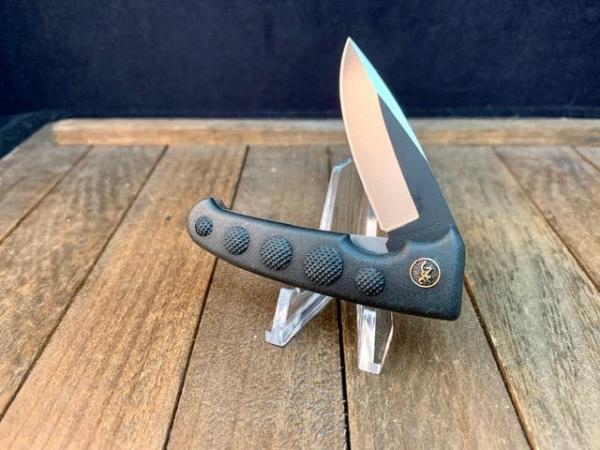 Browning Seki Japan Barracuda Model 612 Liner Lock Hiro Made 2 5/8” Closed Browning Seki Japan Barracuda Model 612 Liner Lock Hiro Made 2 5/8” Closed