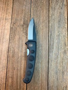 Browning Seki Japan Barracuda Model 612 Liner Lock Hiro Made 2 5/8” Closed Browning Seki Japan Barracuda Model 612 Liner Lock Hiro Made 2 5/8” Closed