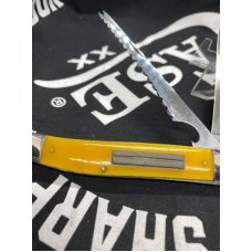 Case tested (20-40) Toothpick with fish scaler blade and sharpener shield Case tested (20-40) Toothpick with fish scaler blade and sharpener shield