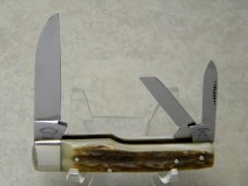 Fight'n Rooster Frank Buster & Son Celebrated Germany Stag Barehead Gunstock Whittler Knife c.2000 Fight'n Rooster Frank Buster & Son Celebrated Germany Stag Barehead Gunstock Whittler Knife c.2000
