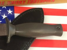 Vintage (Parker) Little Smoky Mountain ToothPick / Boot knife w Blade Etch w/ Sheath. Mint and NOS Vintage (Parker) Little Smoky Mountain ToothPick / Boot knife w Blade Etch w/ Sheath. Mint and NOS