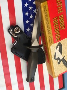 Vintage (Parker) Little Smoky Mountain ToothPick / Boot knife w Blade Etch w/ Sheath. Mint and NOS Vintage (Parker) Little Smoky Mountain ToothPick / Boot knife w Blade Etch w/ Sheath. Mint and NOS