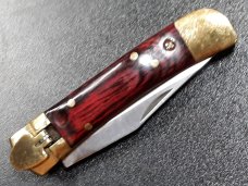 Lever lock knife. Lever lock knife.