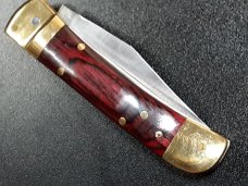 Lever lock knife. Lever lock knife.