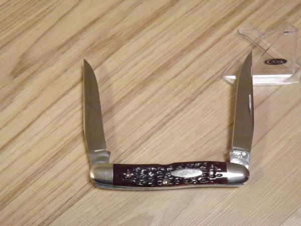 Case 1975 Chestnut Bone Muskrat Case 1975 Chestnut Bone Muskrat