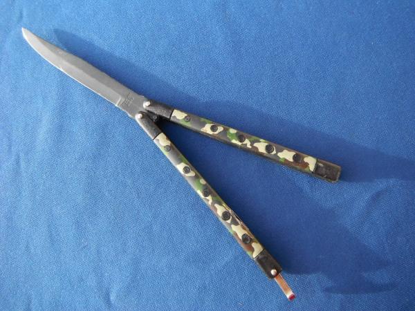 Vintage Balisong  / Butterfly knife 4.5 " blade.