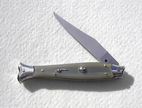 VINTAGE BELTRAME FISH STYLE 25CM ( PICKLOCK ) NICKEL SILVER BOLSTERS LIGHT HORN ITALIAN STILETTO 
