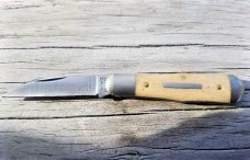 GREAT EASTERN CUTLERY TIDIOUTE #06 PEMBERTON - 1 BLADE - MUSLIN MICARTA CODE: GEC-T060119-MM GREAT EASTERN CUTLERY TIDIOUTE #06 PEMBERTON - 1 BLADE - MUSLIN MICARTA CODE: GEC-T060119-MM