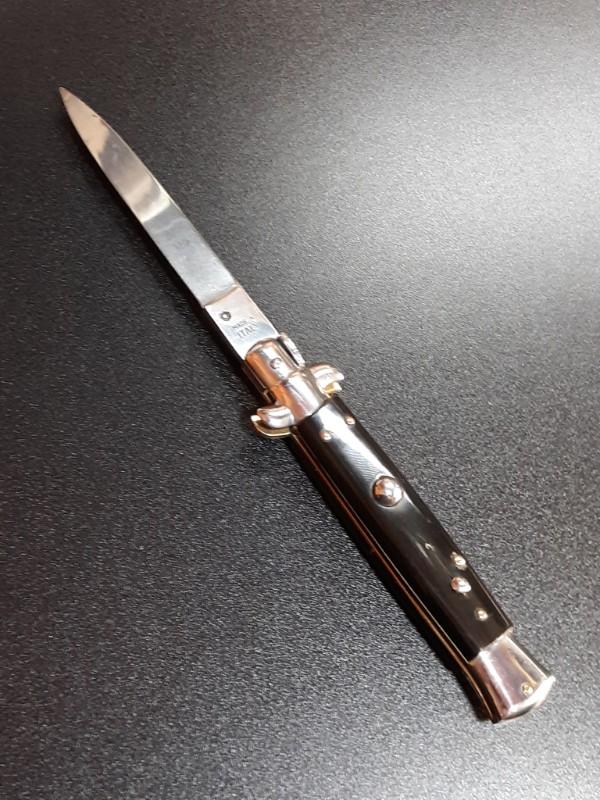 9" Dark horn Italian Stiletto. SKM Armando Beltrame 9" Dark horn Italian Stiletto. SKM Armando Beltrame