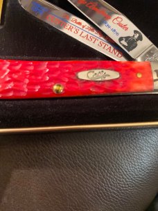New Case XX USA Limited Edition Custers Last Stand Red Bone Trapper with Two Blades Plus COA IN Case