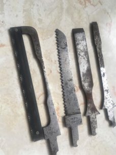 4 FOLDING KNIFE INTERCHANGEABLE TOOLS