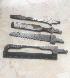 4 FOLDING KNIFE INTERCHANGEABLE TOOLS