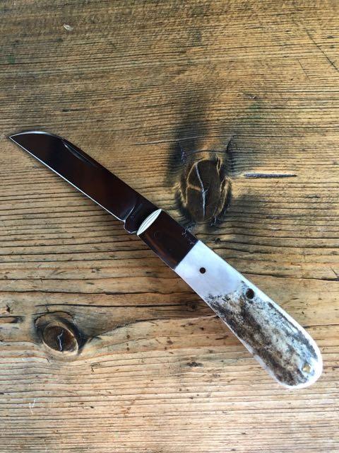 A, Wright & Son Sheffield, England Classic Barlow with Stag Scales and Wharnecliffe Blade A, Wright & Son Sheffield, England Classic Barlow with Stag Scales and Wharnecliffe Blade