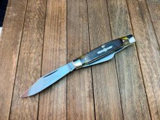 Russell Green River Works (by Boker) Sawcut Green Jigged Bone Stockman Mint Russell Green River Works (by Boker) Sawcut Green Jigged Bone Stockman Mint