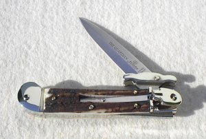 NOS HUBERTUS SOLINGEN GERMANY  ( THE GUARDIAN )  GENUINE STAG AUTO SPRINGER ROSTFREI SWING GUARD 