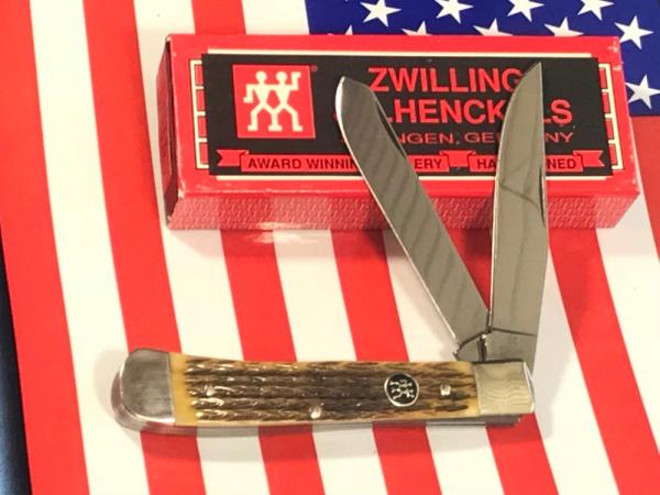 J A Henckels 2 Blade Trapper (HK-5-FLIV) Knife w/ Great Fossil Ivory Handles! Orig Box - NOS J A Henckels 2 Blade Trapper (HK-5-FLIV) Knife w/ Great Fossil Ivory Handles! Orig Box - NOS