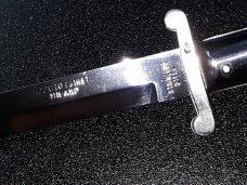 8 3/4" vintage rizzuto estilleto milano. 8 3/4" vintage rizzuto estilleto milano.