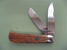 GREAT EASTERN 2007 SCOUT TRAPPER WITH GREEN TEA JIG BONE SCALES GREAT EASTERN 2007 SCOUT TRAPPER WITH GREEN TEA JIG BONE SCALES