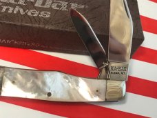 Vintage Ka-Bar 2 Blade Jack / GunStock Pocket Knife w/ Beautiful Fiery Mother of Pearl Handles -NOS Vintage Ka-Bar 2 Blade Jack / GunStock Pocket Knife w/ Beautiful Fiery Mother of Pearl Handles -NOS