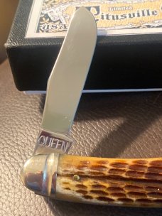 New 2009 Queen Limited Edition 1 OF 100 Green Bone Handle Farmers Jack With Two Blades NIB New 2009 Queen Limited Edition 1 OF 100 Green Bone Handle Farmers Jack With Two Blades NIB