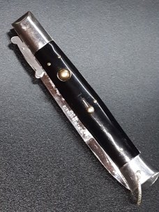 11" vintage rizzuto estilleto milano. 11" vintage rizzuto estilleto milano.