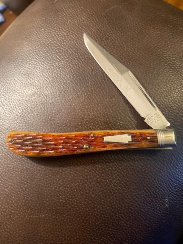 New 1991 Schatt & Morgan Carmel Jigged Bone Handle Slimlime With A Nickel Silver Bolster & 1 Blade New 1991 Schatt & Morgan Carmel Jigged Bone Handle Slimlime With A Nickel Silver Bolster & 1 Blade